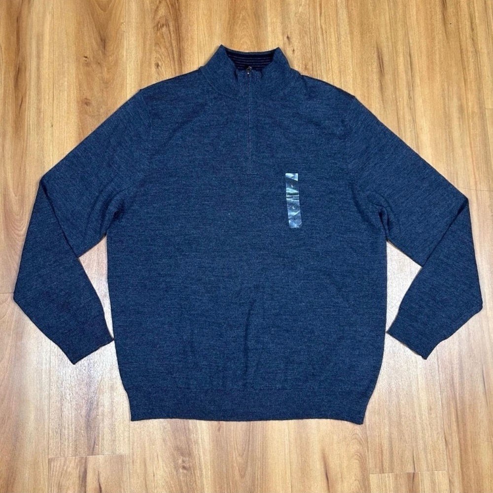 Club Room Gray Zip Up Sweater with Ribbed Collar long Sleeve